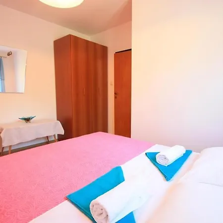 Two-bedroom Crikvenica Near Sea 6 Lägenhet Dramalj
