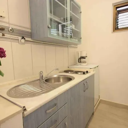 Two-bedroom Crikvenica Near Sea 6 Dramalj