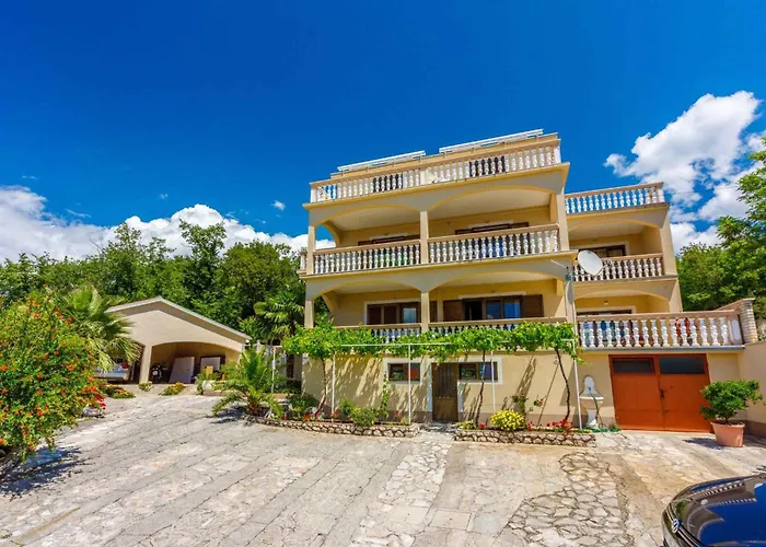 Two-bedroom Crikvenica Near Sea 6 Crikvenica