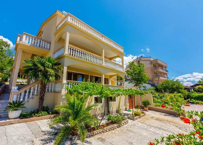 Two-bedroom Crikvenica Near Sea 6 Apartment