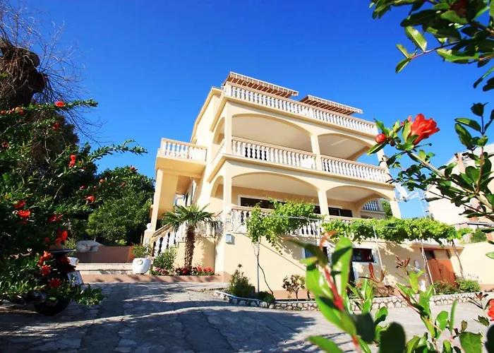 Apartment Two-bedroom Crikvenica Near Sea 6